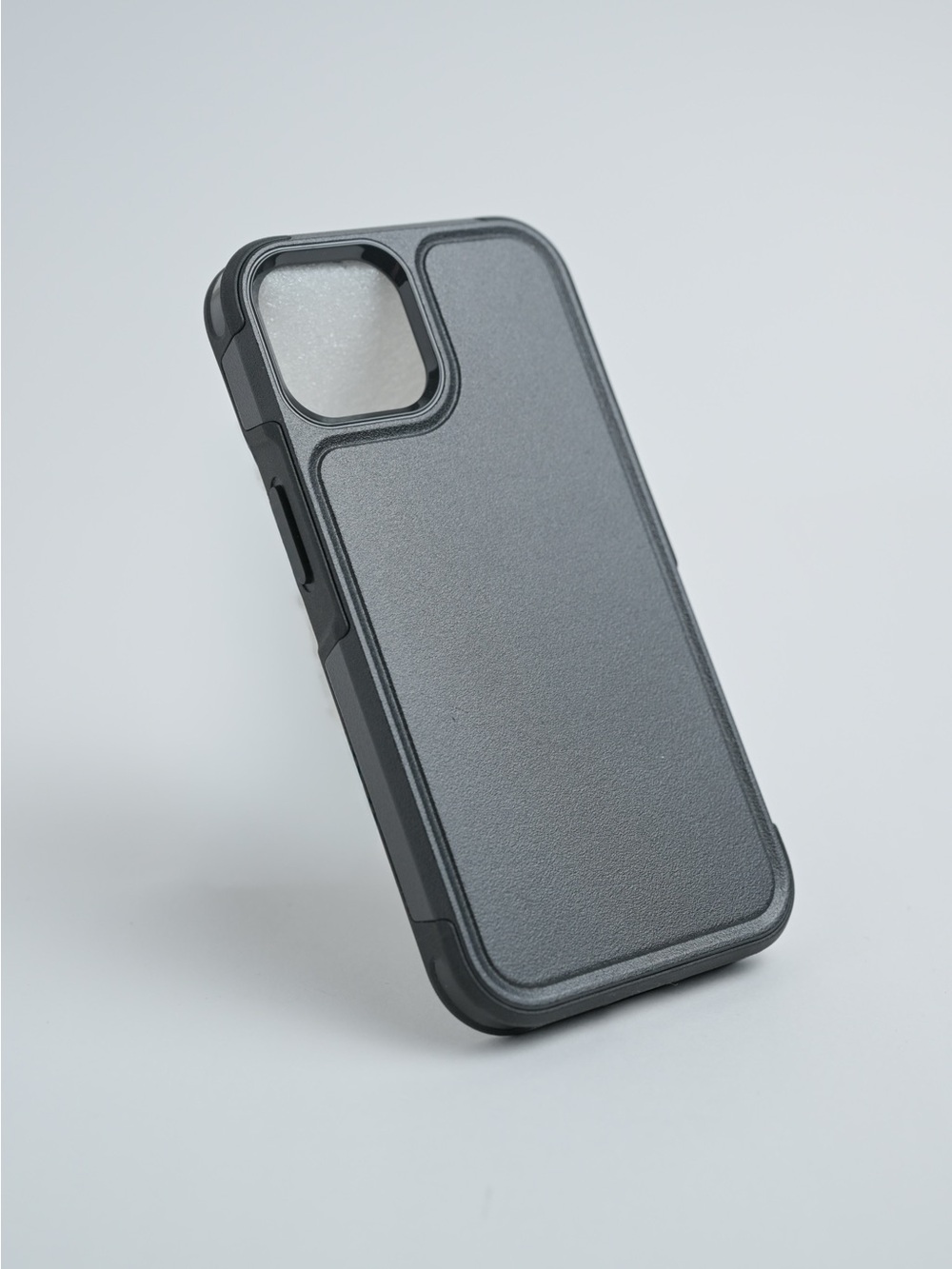 Durable Black Protective Phone Case - Slim Rugged Design